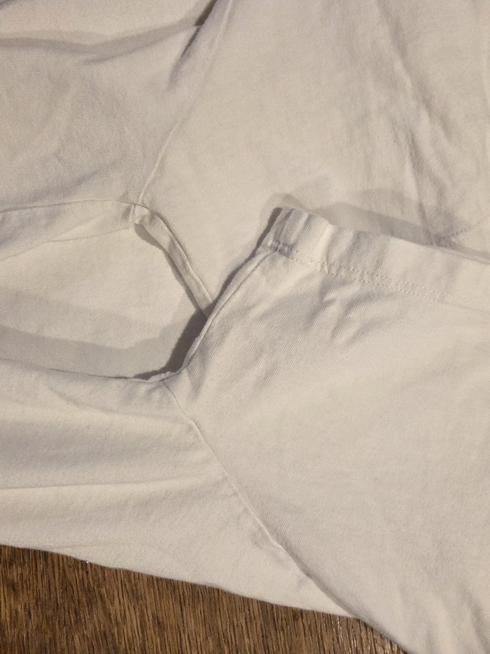 Province of Canada Monday Crop Tee Bundle Black White Size L Made in Canada - Picture 8 of 8
